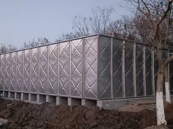 雙向弧肋型超剛度大模塊抗浮水箱_08